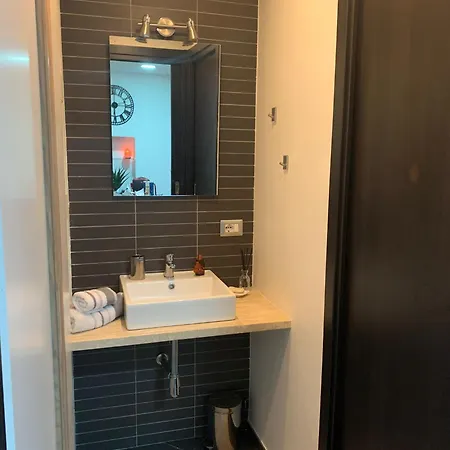 Holiday 304 Apartman *
